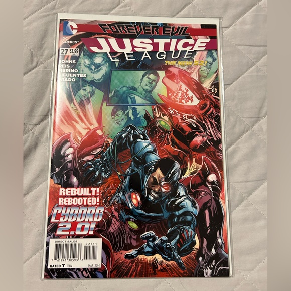 NEW 52 JUSTICE LEAGUE - Picture 6 of 6